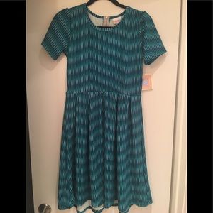 NWT Small LuLaRoe Amelia dress